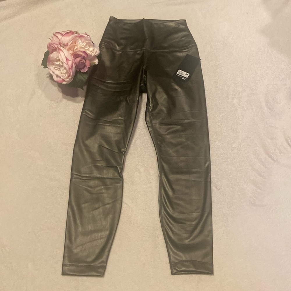 90 DEGREE BY REFLEX NWT Size M Gun Metal Grey Leatherette Super Hi Rise Pants